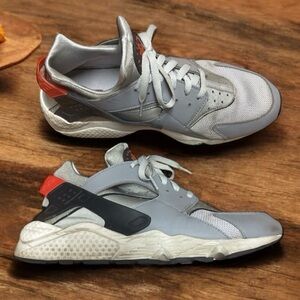 Nike Air Huarache 12